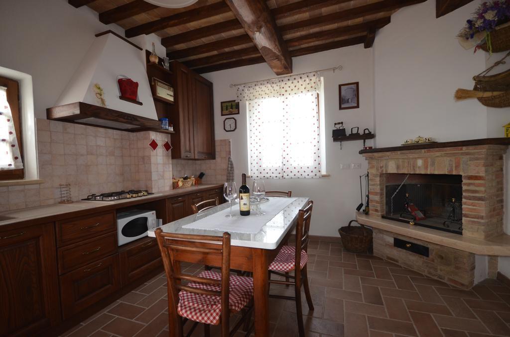 Antico Podere La Martinella San Quirico d'Orcia Room photo